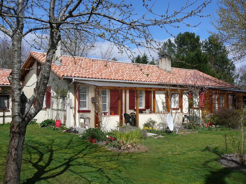 Guesthouse La Burle Parentis-en-Born Room photo